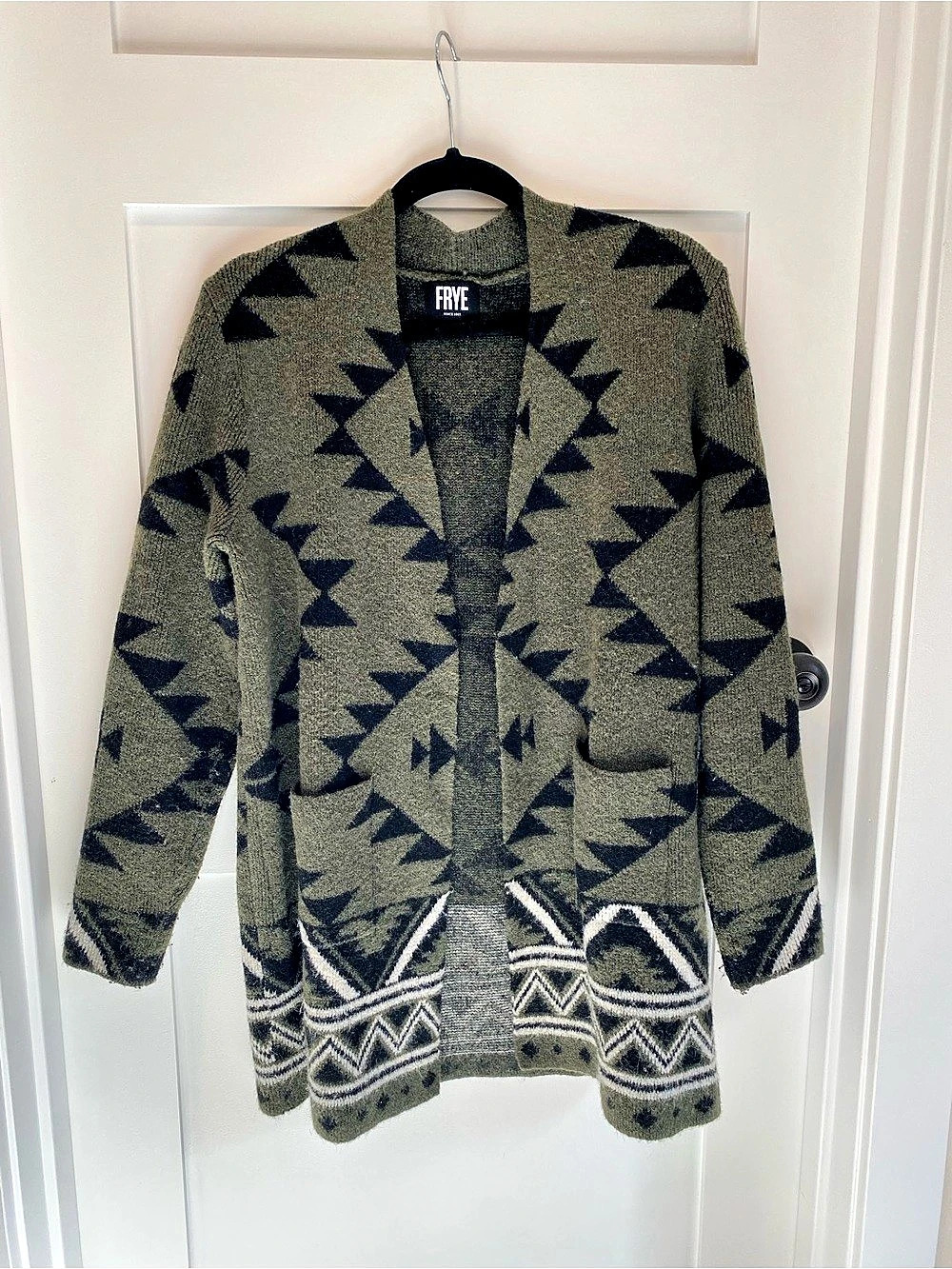 Frye The Cozy Cardigan Green & Black Medium